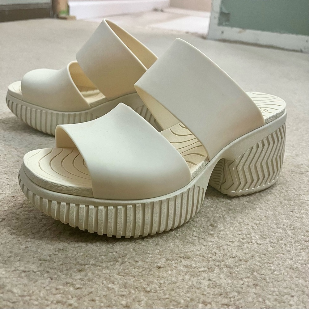 Sorel Ona Streetworks Slide
